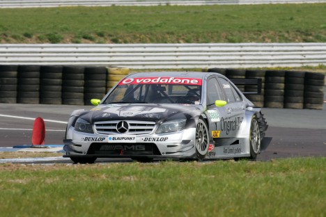 2007: Der ligger et tungt pres på Schneider i titelforsvaret - kørende i den nye Mercedes C-Klasse